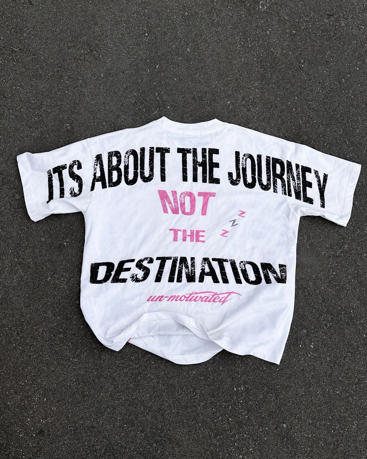 “DESTINATION” Pink & White Tee - UN-MOTIVATED