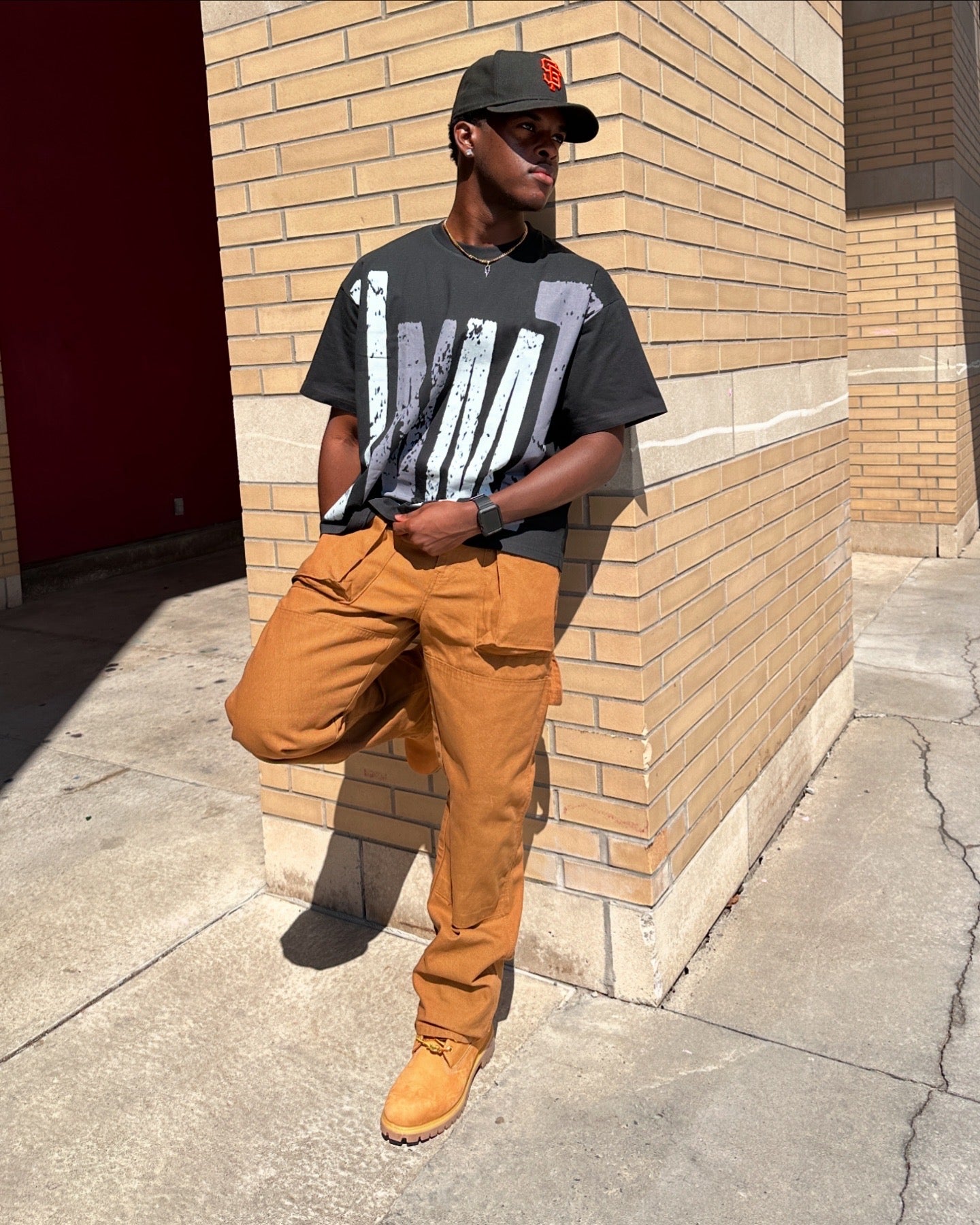 “DESTINATION” Onyx Tee