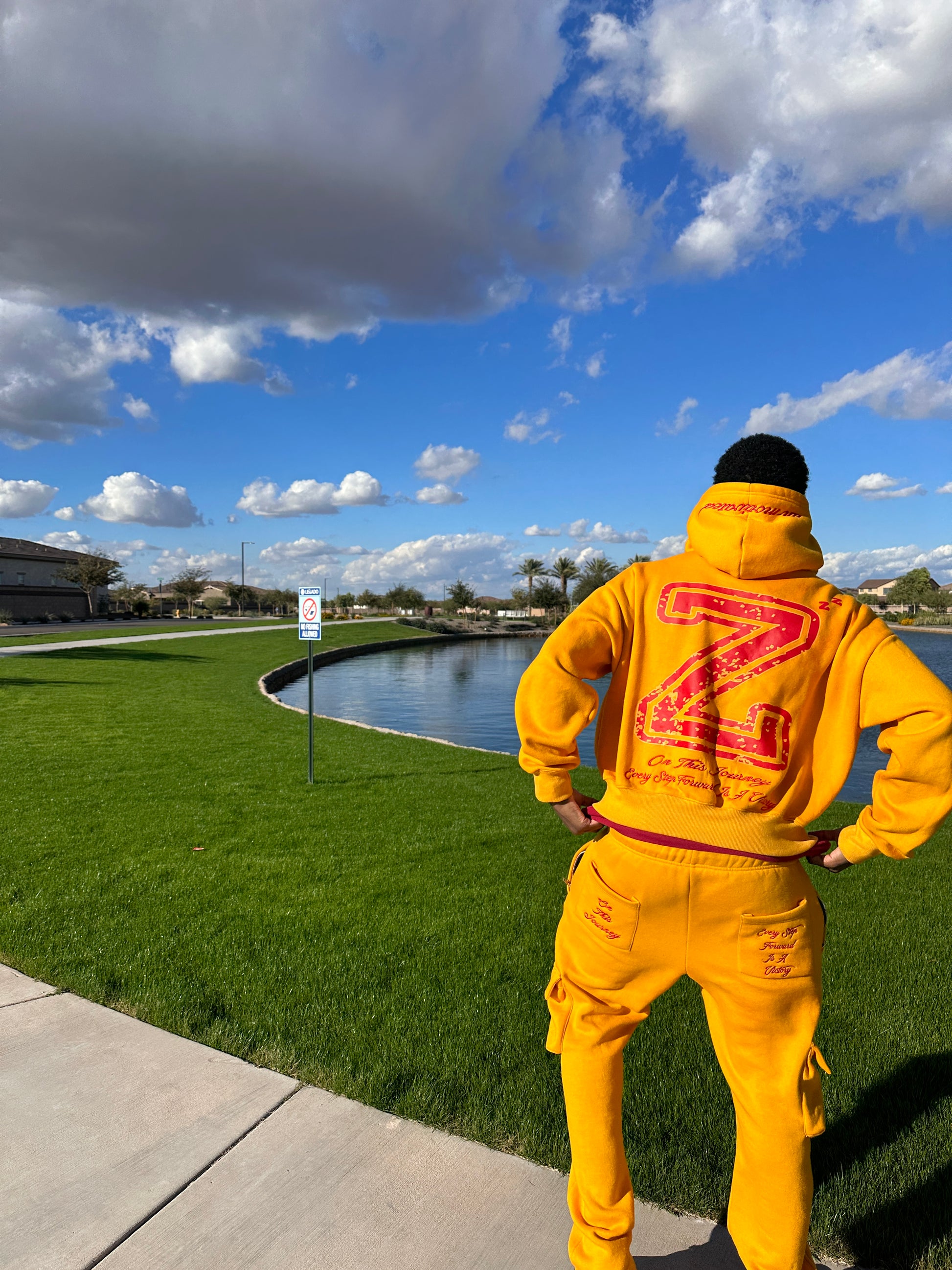 “VICTORY” Zip-up Hoodie - Mustard - UN-MOTIVATED