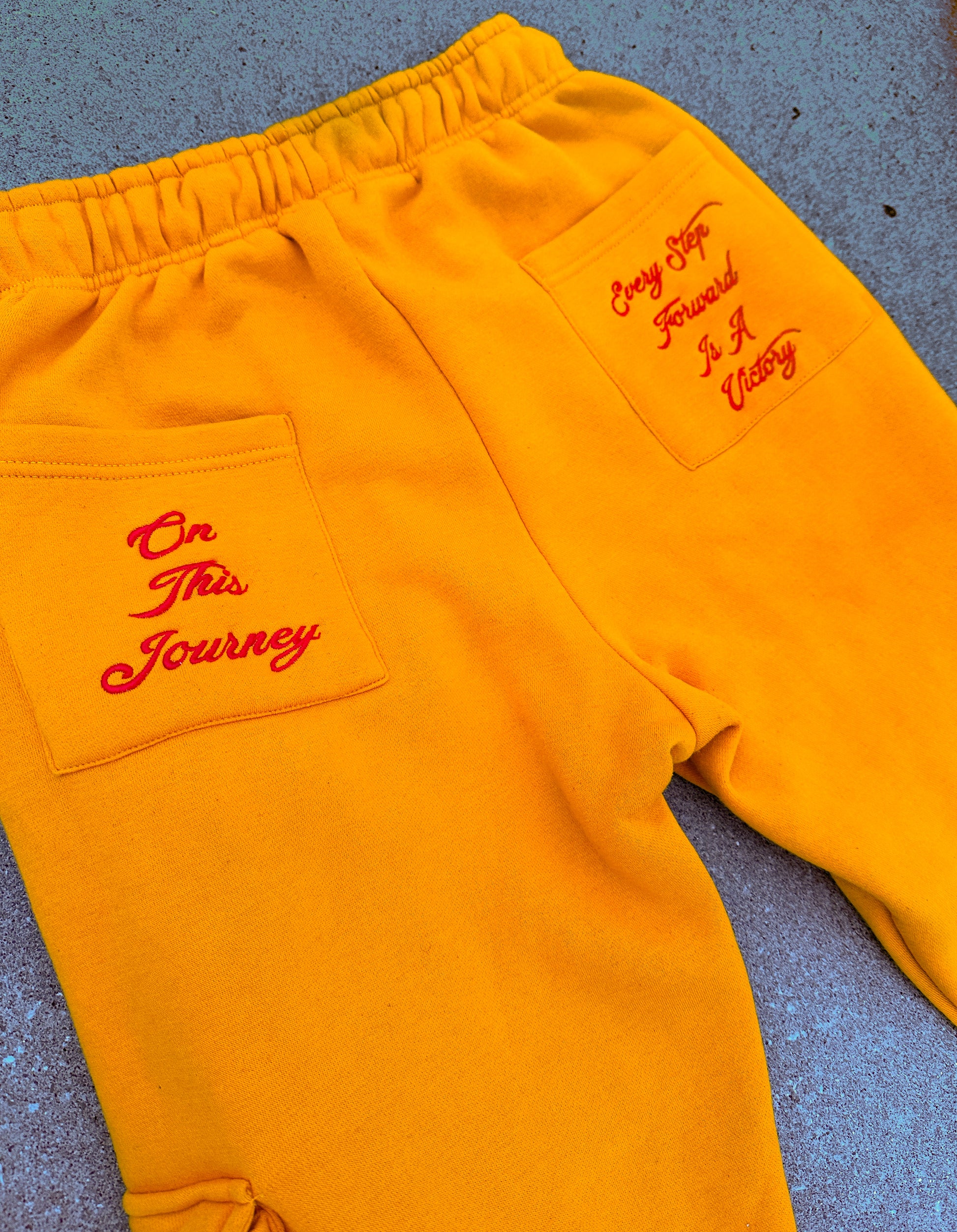 “VICTORY” Cargo Pants - Mustard - UN-MOTIVATED