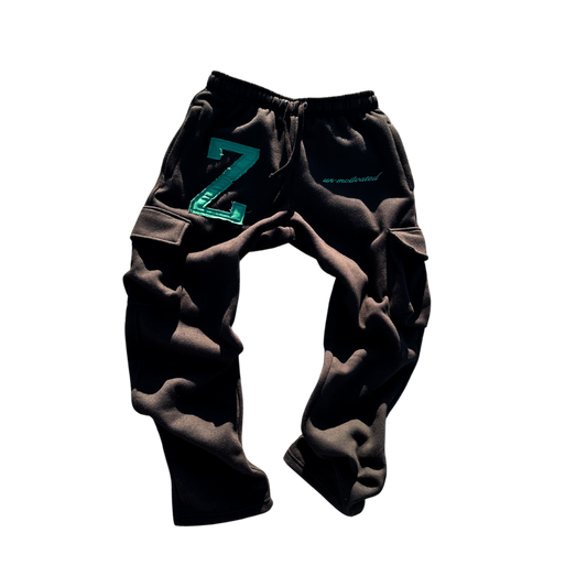 “VICTORY” Cargo Pants - Black - UN-MOTIVATED